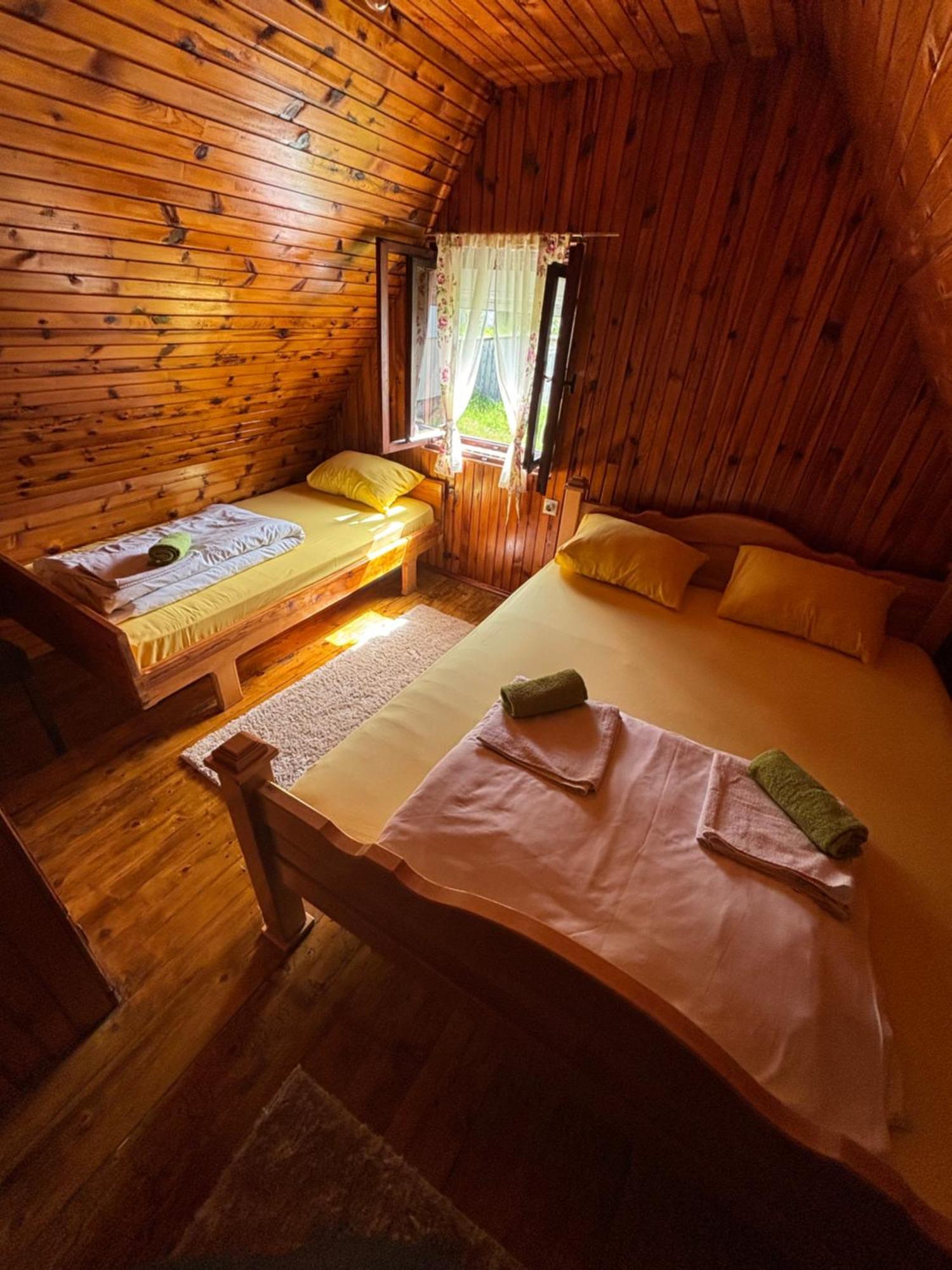 Ana * Zabljak (Zabljak)